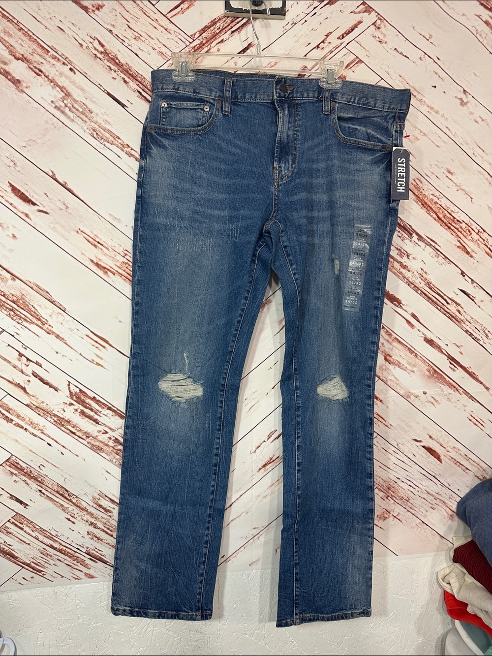 NWT Aeropostale Men's Distressed Blue Straight Jeans
